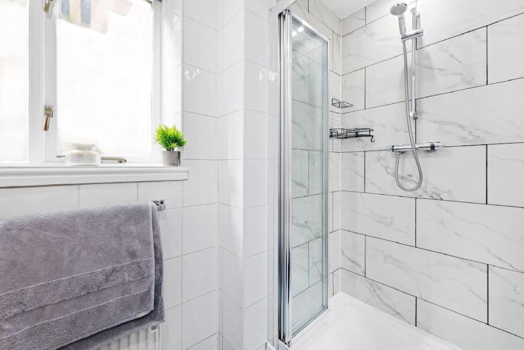 Luxurious 3 Bedroom Apartment In Park Estate Nottingham Esterno foto