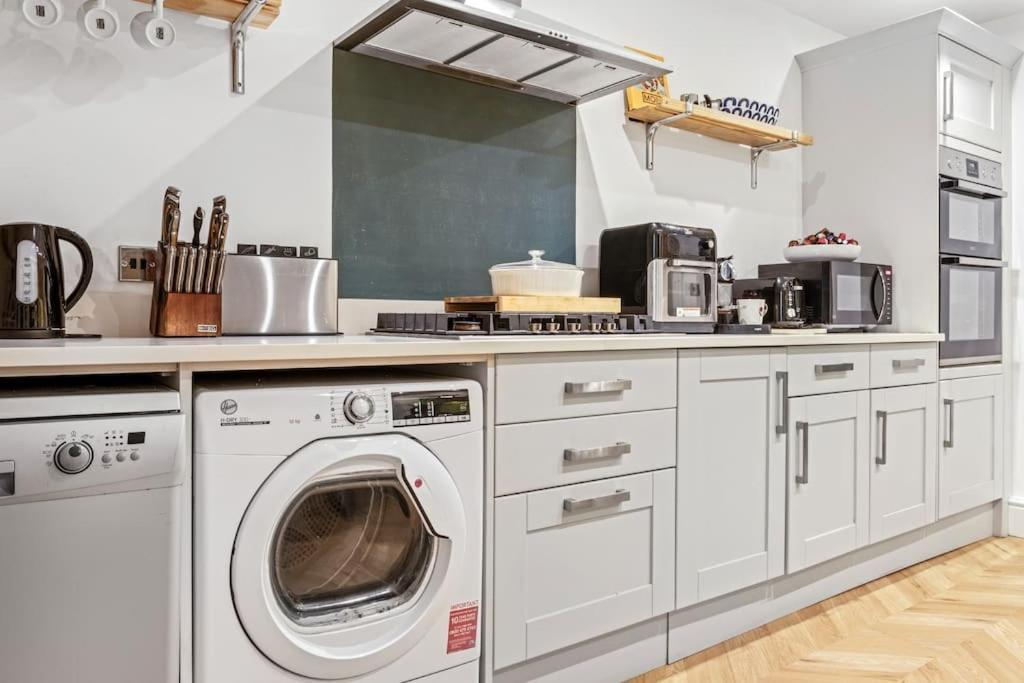 Luxurious 3 Bedroom Apartment In Park Estate Nottingham Esterno foto