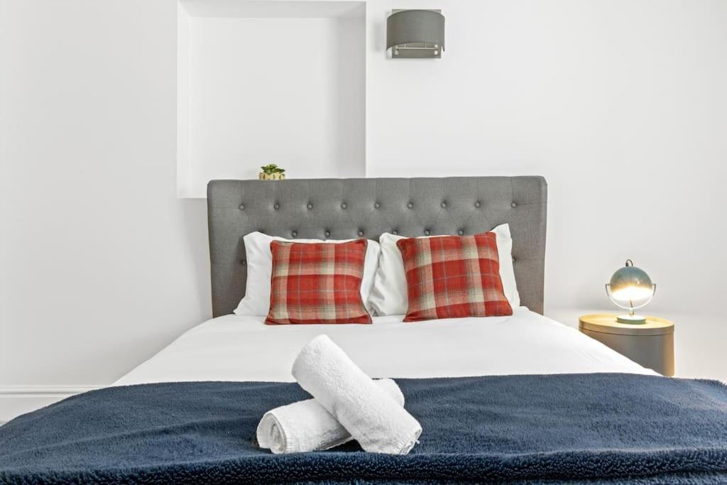 Luxurious 3 Bedroom Apartment In Park Estate Nottingham Esterno foto
